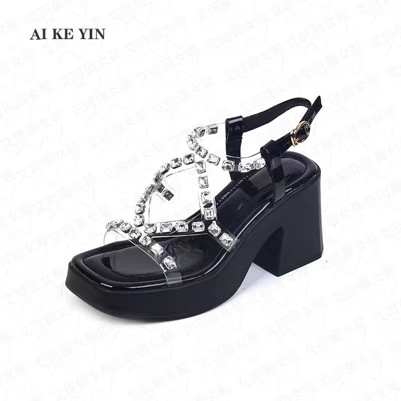 Beautiful women's shoes 6