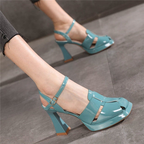 Beautiful women's shoes 2